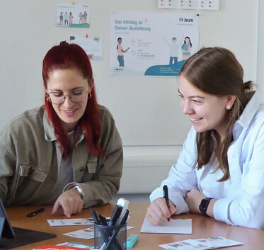 Azubis bei Juzo in Aichach organisieren Infotag für Schulabgänger